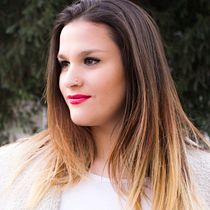 Mi Proyecto del curso: Fotografía de retrato con luz natural. Photograph project by Aida Mayenco Perez - 11.11.2019