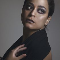 Autorretrato. Studio Photograph project by Mapi Baluarte De Rutté - 01.04.2020