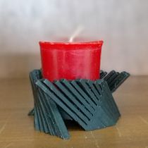Portavelas contemporáneo . Een project van  Creativiteit y  3D-ontwerp van Cristian Lima - 22.01.2020