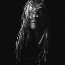 Awareness. Digital Photograph, Photo Retouching, and Portrait Photograph project by Christina art - 01.18.2020
