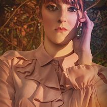Mi Proyecto del curso: Fotografía de moda y retoque digital. Un projet de Photographie, Photographie artistique, Photographie de mode, Photographie de portrait, Photographie numérique, Photographie extérieure, Éclairage photographique , et Retouche photographique de María Parra - 07.02.2020