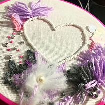 Mi Proyecto del curso: Bordado y personalización de accesorios . Embroider, and Collage project by Mónica Díaz - 03.20.2020