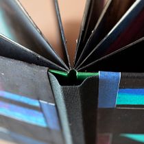 Ejercicio n°1 | Mi primer y propio libro de artista. Fine Arts, Concept Art, and Bookbinding project by Arleth Rivera - 04.10.2020