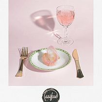 Mi Proyecto del curso: Polaroids bodegones conceptuales. Product Photograph, and Food Photograph project by Gabriela Navarro Santander - 04.22.2020