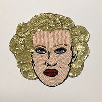 My project in Beaded Embroidery Portraits course. Een project van Borduurwerk van blackbirdandthehun - 22.04.2020
