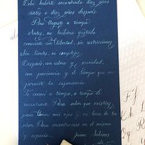 Definitivamente me falta mucha practica, pero fascinada con la caligrafía inglesa. ¡Quiero más! ¡Gracias Bego!. Calligraph project by alevuvu - 04.24.2020