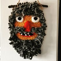 My project in Introduction to Latch Hooking and Locker Hooking course. Decoração de interiores, Tecido, e Design têxtil projeto de adriananedelcea76 - 01.01.2023