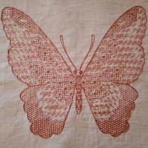 Mariposa en Blackwork . Un proyecto de Bordado de Cristina Amador - 03.05.2020