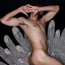 My project in Photography of Artistic Nudity course. Digital Photograph, and Photograph project by Diego Pinto - 05.07.2020