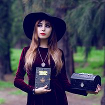 Mi Proyecto del curso: Retrato fotográfico pictórico. Un projet de Photographie artistique de Dave River - 06.05.2020