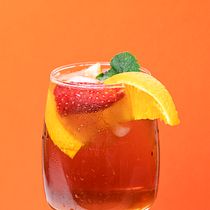 Mi Proyecto del curso: Fotografía de objetos brillantes y esquemas de iluminación. Un projet de Photographie de studio de sabina_hourcade - 09.05.2020