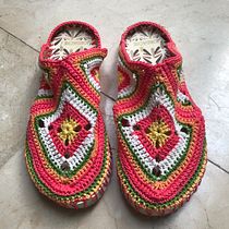 Pantuflas a crochet. Arts, Crafts, and Fiber Arts project by jennydegtz - 05.28.2020