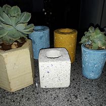 Primeiros potes de concreto. Een project van DIY van Alfredo Brandes - 09.06.2020