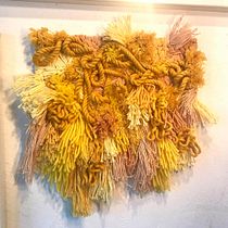 My project in Introduction to Latch Hooking and Locker Hooking course. Un progetto di Artigianato di Maria - 10.06.2020