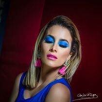 Meu projeto do curso: Retoque fotográfico de moda e beleza com o Photoshop. Fashion Photograph project by Carlos Ortiga - 06.14.2020