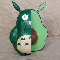 Avocado Totoro. Un progetto di Art to di Carlo Caprile - 26.06.2020