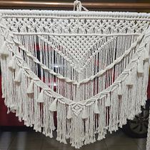Meu projeto do curso: Macramé: nós básicos e complexos . Un projet de Macramé de Karen Braga - 06.07.2020