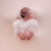Mi Proyecto del curso: Introducción a la fotografía newborn. Martina. Un projet de Photographie de portrait de Elena Polo López - 30.07.2020