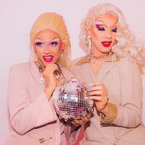 The Pink Sisters Love Party. Fine-Art Photograph project by Marcelo Batista - 07.20.2020