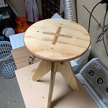 Mi Proyecto del curso: Taburete y armado de mi lugar de trabajo. Woodworking project by Pablo Altschwager - 08.20.2020