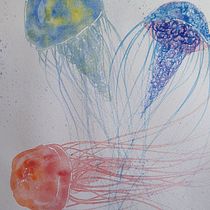 My jellyfish project in Modern Watercolor Techniques course. Un progetto di Pittura ad acquerello di Therese Fairo - 29.08.2020