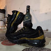Mi Proyecto del curso: Restauración y personalización de sneakers. Shoe Design project by Ramiro Izetta - 09.08.2020