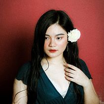 My project in Intimate Photography Portraits course. Portrait Photograph project by Kathyrn Barredo - 09.10.2020