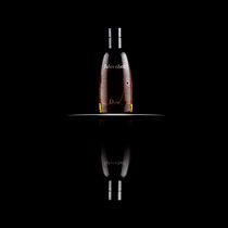 Dior - Fahrenheit. Een project van Productfotografie van Germán Lledó - 19.09.2020