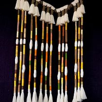 Mi Proyecto del curso: Macramé: técnicas de tejido envuelto. Tapiz Rústico en colores tierra, teñido con tintes naturales . Un proyecto de Creatividad de Monica Uribe - 02.11.2020