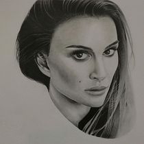 Mi Proyecto del curso: Retrato de Natalie Portman. Pencil Drawing, and Portrait Drawing project by xavicoronas91 - 09.22.2020