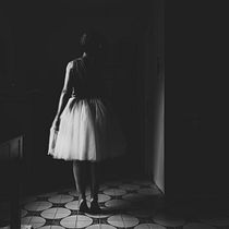 lock down - in search of light. Photograph project by arianna.ciofi - 09.24.2020