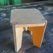 Mi Proyecto del curso: Introducción al diseño de mobiliario con router CNC. Un progetto di Design industriale di Bryan Salas - 07.10.2020