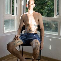 Mi Proyecto del curso: Fotografía de moda y retoque digital. Un projet de Photographie, Photographie de mode, Photographie de portrait , et Photographie numérique de Daniel Urrea - 16.08.2020