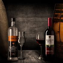 Piscos y Vinos. Animation, and Photo Retouching project by martinmina2013 - 10.26.2020