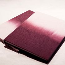 Alegoría del Recuerdo_Encuadernación artesanal sin costuras Ein Projekt aus dem Bereich Bildende Künste, Kreativität, Verlagsdesign, Buchbinderei und Fotografie von Rocío Cuevas - 28.10.2020