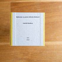 My project in Bookbinding of Your Artwork without Folds course. Encadernação projeto de Vitek Jindrle - 02.11.2020