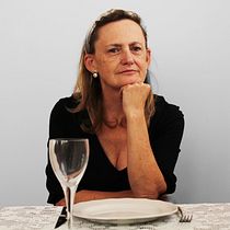 Ama elikatzen. Photograph, Narrative, and Fine-Art Photograph project by Olaia L. Garaialde - 11.06.2020