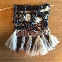 My project in Introduction to Textile Weaving course. Een project van Textiel van angie_s - 12.11.2020