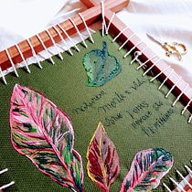 Meu projeto do curso: Composição floral com acrílico e bordado. Artes plásticas, Artesanato, Bordado, e Pintura Acrílica projeto de Vanessa S. Ximenes - 17.11.2020