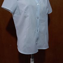 Mi Proyecto del curso: Corte y confección: diseña tu propia camisa. Un proyecto de Costura de lauralurosario - 19.02.2021