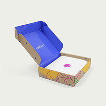 Sokker. Packaging y branding. Br, ing e Identidade, Design, e Packaging projeto de María López Ayala - 01.12.2020