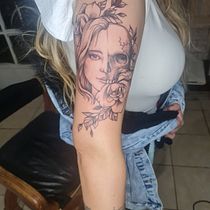 Mi Proyecto del curso: Tatuaje botánico con puntillismo. Ilustração tradicional, Desenho de tatuagens e Ilustração botânica projeto de Cristopher Rojas - 18.08.2022