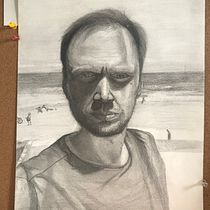 My project in Realistic Portrait with Graphite Pencil course. Drawing, and Pencil Drawing project by David Swallow - 12.22.2020