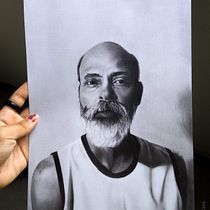 Meu projeto do curso: Retrato realista com lápis grafite. Traditional illustration, Fine Arts, Sketching, Pencil Drawing, Drawing, Portrait Drawing, Realistic Drawing, Artistic Drawing, and Figure Drawing project by Aline Moraes - 12.22.2020