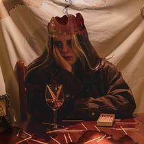 Mi Proyecto del curso: BURNT OUT. Photograph, Fine-Art Photograph, and Portrait Photograph project by Yolanda Postigo Peláez - 12.31.2020