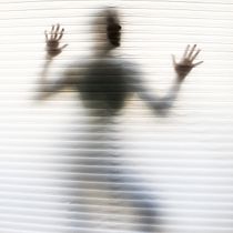 Home Beach & Encapsulated - a quick story about isolation . Self-Portrait Photograph project by Karina Paterno - 01.08.2021