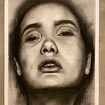 My project in Artistic Charcoal Portraiture: Creating Atmosphere course. Desenho artístico projeto de Nathalie Titterton - 12.01.2021