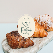 FreeDoh bakery branding project presentation Ein Projekt aus dem Bereich Br, ing und Identität, Grafikdesign und Verpackung von b.biby.4 - 22.01.2021