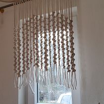 Mi Proyecto del curso: Introducción al macramé: creación de un tapiz decorativo. Un projet de Macramé de Rebeka Nagy Norbertné Pap - 15.01.2021