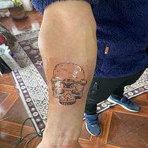 Mi Proyecto : Skull skate tattoo . Tattoo Design project by benjamin Rubio Fuenzalida - 01.21.2021